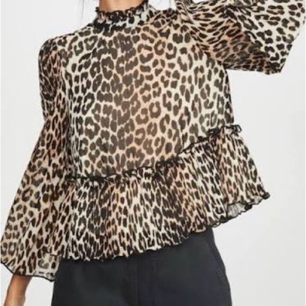 🐆 Gorgeous Ganni Leopard Print Blouse